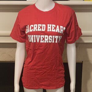 GUC Short Sleeve Champion Sacred Heart University Red T-Shirt Size Small